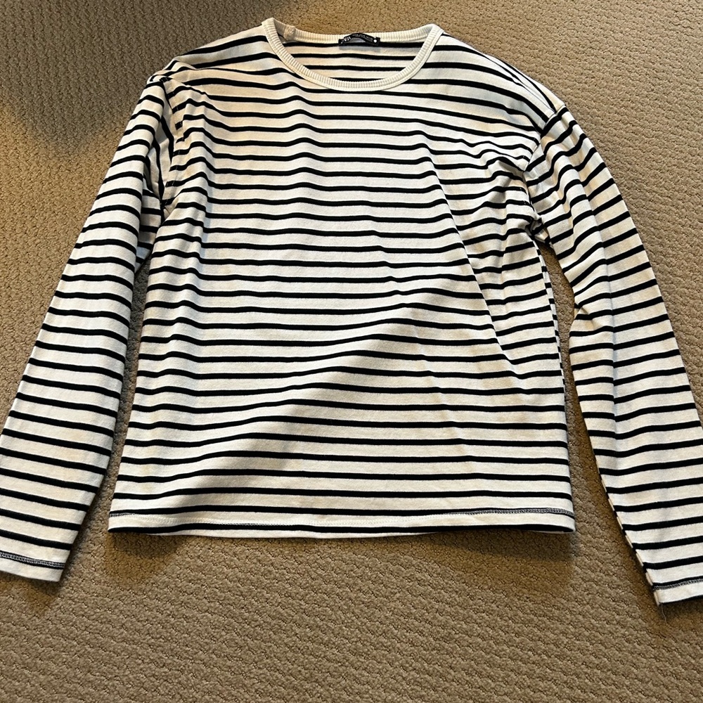 Zara Black and Cream Striped Top